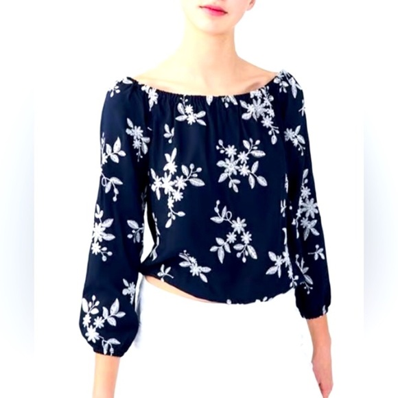 Aeropostale Embroidered Floral Elastic Waist Blouse Navy White Boho Flowy Hippie - Picture 1 of 12